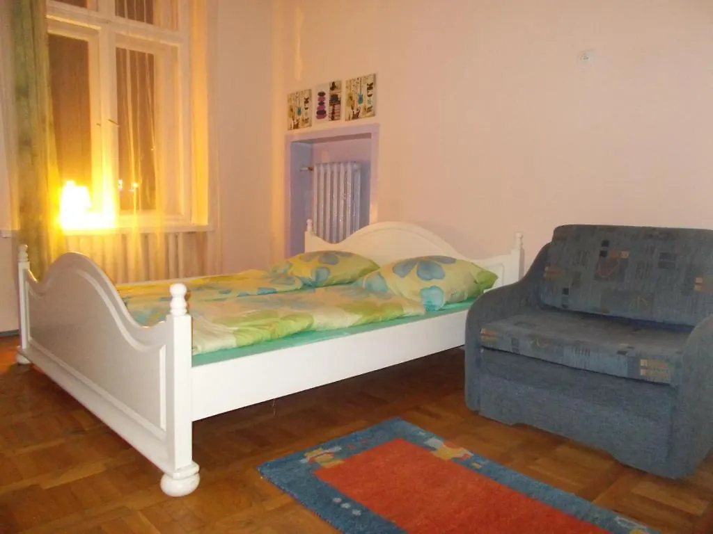 Zodiakus Hostel Krakow 2*,